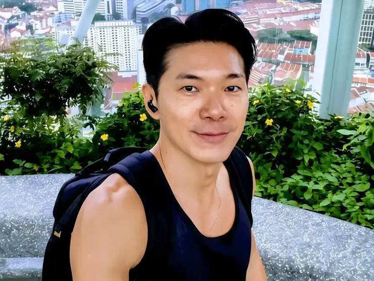 Edgar Tang sáng tạo nội dung từ những cú sốc và trải nghiệm. Ảnh: IG