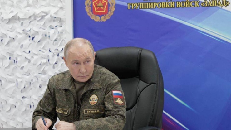 Thay thế các quan chức bằng 4 'vị tướng tấn công', ông Putin đang đi nước cờ gì? - 1