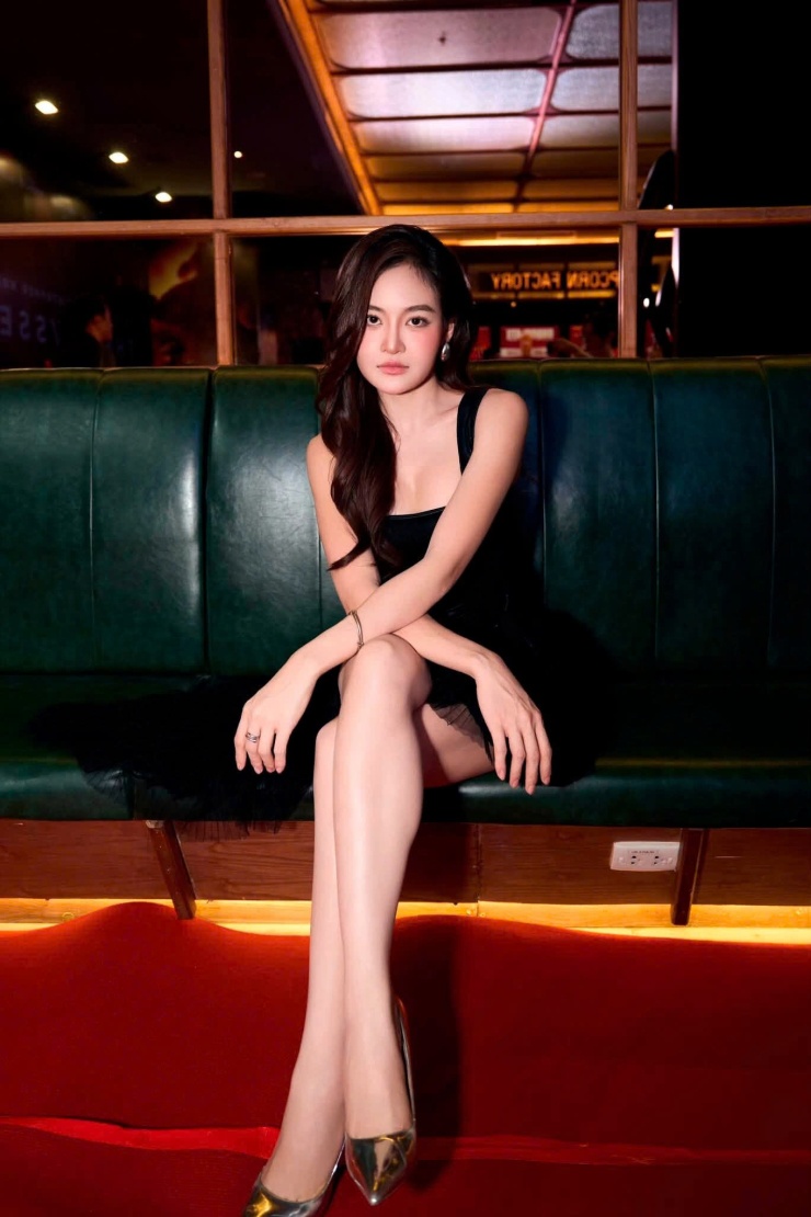 Mỹ nhân phim giờ vàng Thùy Anh tiết lộ bí quyết mặc đẹp mọi lúc mọi nơi - 4