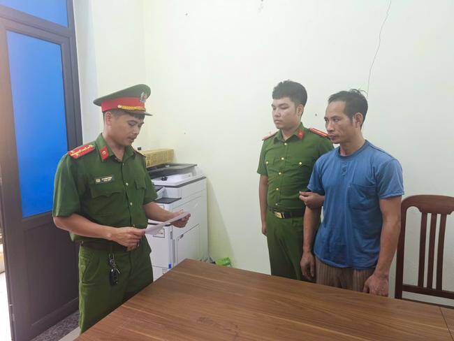 Đối tượng Nguyễn Văn Hướng từng có hai tiền án về tội tàng trữ trái phép chất ma túy - (ảnh CAPT).