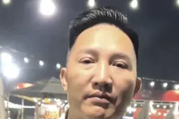 Huấn Hoa Hồng là ai?