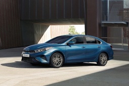 Giá xe Kia K3 tháng 8/2026, sedan hạng C từ 584 triệu đồng