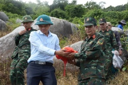 Bí mật trong hang đá sau 20 năm dẫn lối tìm thấy hài cốt liệt sĩ