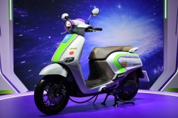 Honda Giorno+ BUZZ LIGHTYEAR ra mắt, chỉ giới hạn 2.000 chiếc