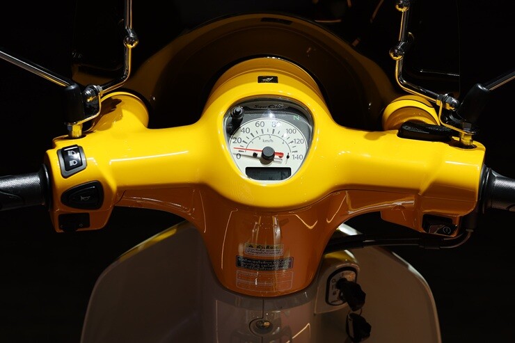 Super Cub Tokyo 80s Limited Edition ra mắt, mang hơi thở thập niên 80 và mức giá gây "choáng" - 4