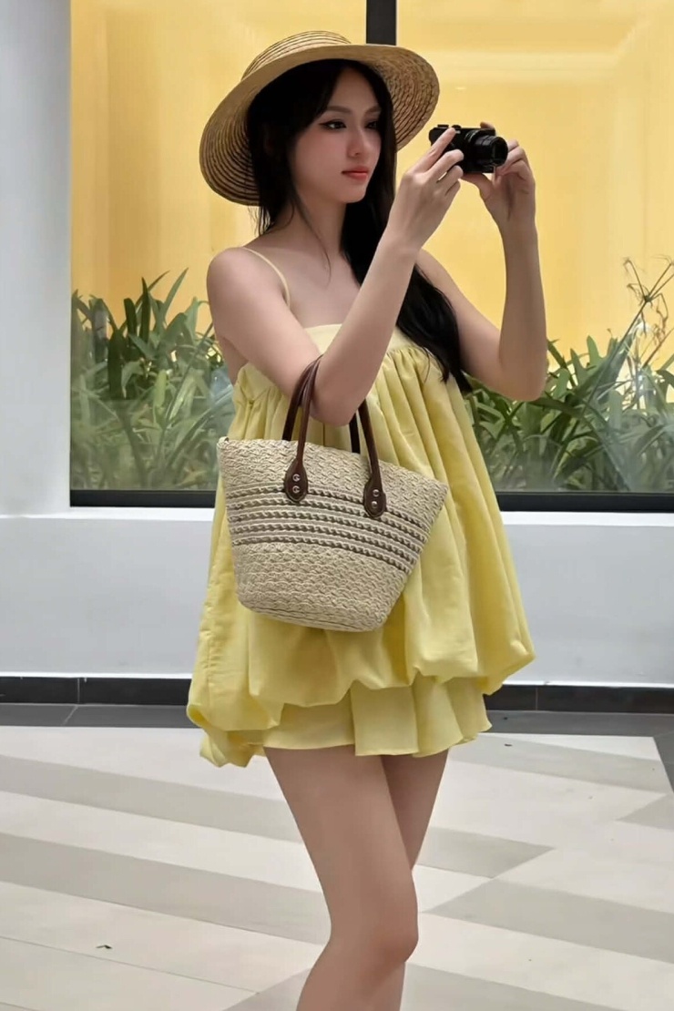 Loạt trang phục khiến Vũ Thúy Quỳnh bị nghi mang bầu - 9