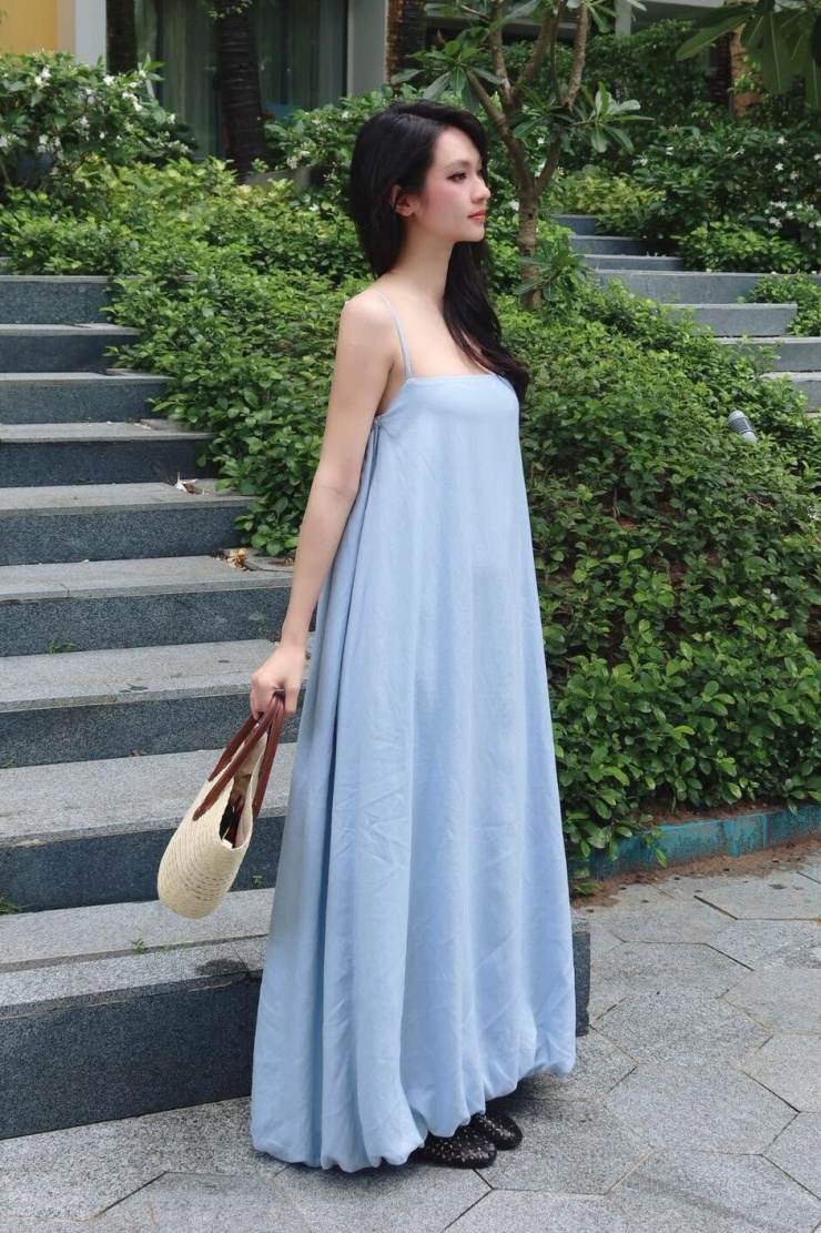 Loạt trang phục khiến Vũ Thúy Quỳnh bị nghi mang bầu - 10
