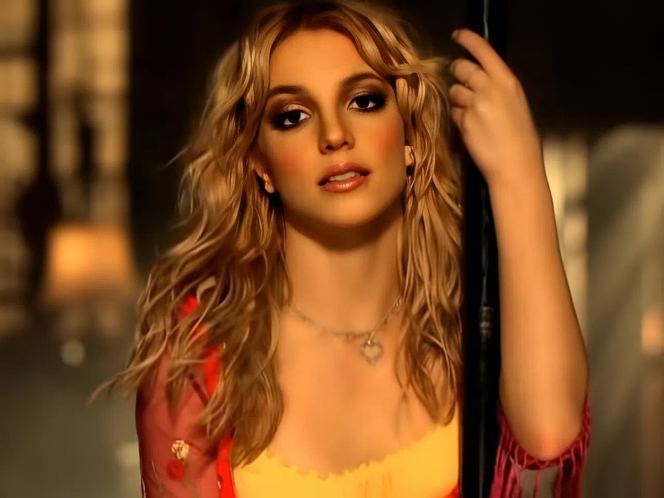 Britney Spears trong MV 'Overprotected'.