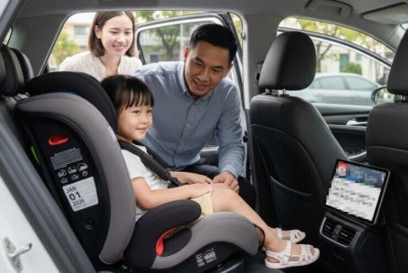 Quy định mới về xử phạt không dùng ghế an toàn cho trẻ em trên ô tô từ 15/8