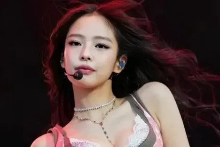 Làn sóng chỉ trích ập vào BlackPink