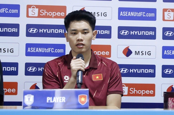Họp báo ĐT Việt Nam - Campuchia: Thầy Kim lý giải thay Hoàng Đức, Đình Bắc tiết lộ mục tiêu - 1