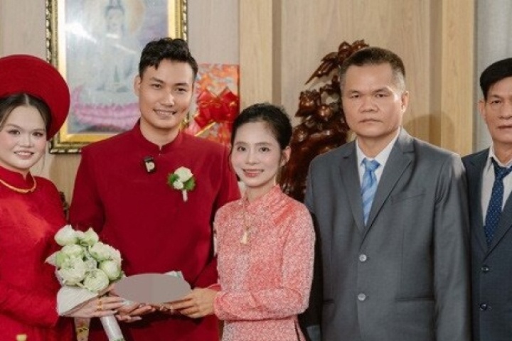 Cô dâu ở TPHCM được mẹ kế tặng 500 triệu trong đám cưới, lời phát biểu ‘gây sốt’