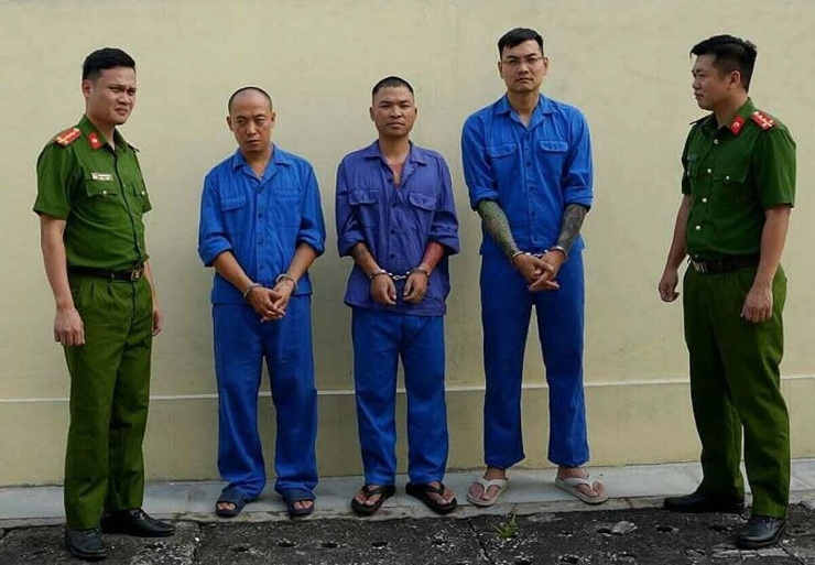 Các TikToker Vua Quạt, Khánh Sky và Hồ Văn Khoa bị bắt và khởi tố ngày 7/8. Ảnh: Công an cung cấp