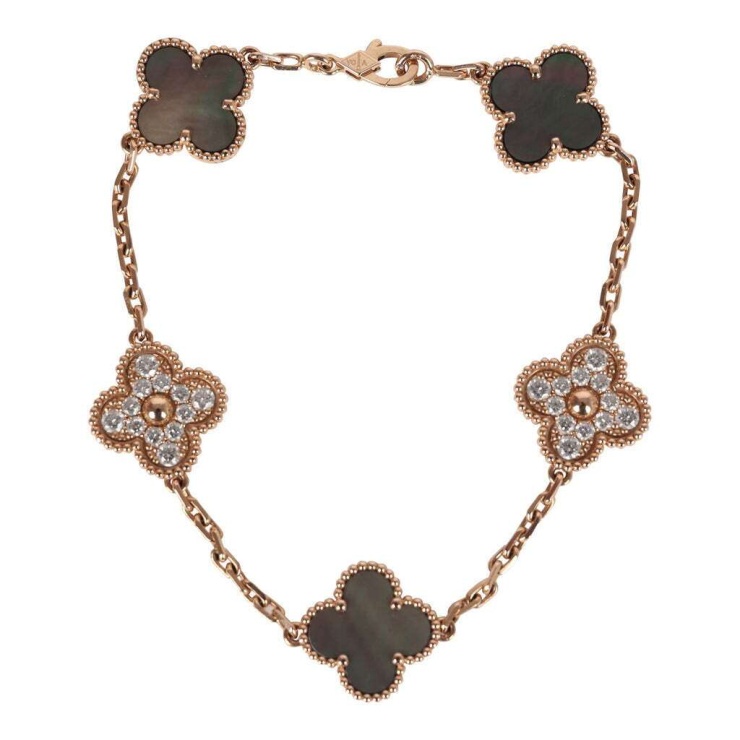 Đỗ Mỹ Linh diện đồ tối giản giá gần chục tỷ đồng - 7