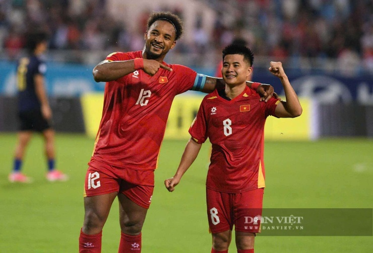 Lê Phạm Thành Long, người hùng thầm lặng trong trận thắng Campuchia - 4