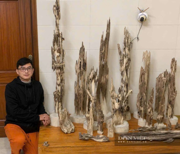 Những khối trầm hương tự nhiên được nghệ nhân Đặng Hiền tuyển chọn kỹ lưỡng trước khi đưa vào chế tác thành các sản phẩm thủ công. Ảnh: NVCC.&nbsp;
