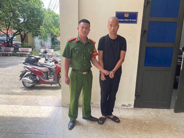 Đối tượng Linh tại cơ quan công an. Ảnh: Công an cung cấp
