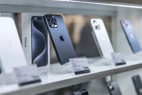 Hàng loạt iPhone được Apple tăng giá khi đổi máy mới