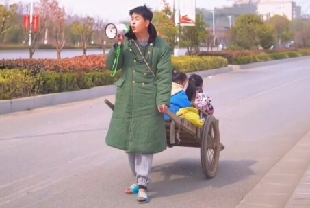 Vlogger giúp "tái chế trẻ hư", cha mẹ vội áp dụng ngay trong mùa hè này
