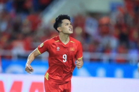'Cháy' vé xem Việt Nam đá bán kết ASEAN Cup 2026, hàng nghìn người chờ mua