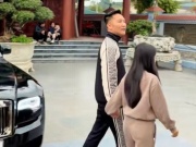 Người quê kể chuyện Huấn Hoa Hồng