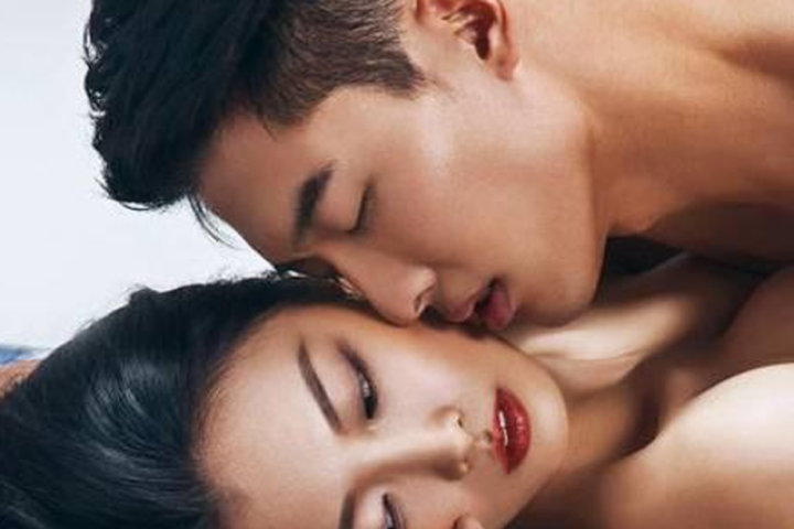 Quan hệ tình dục buổi sáng có thật sự tốt hơn buổi tối?
