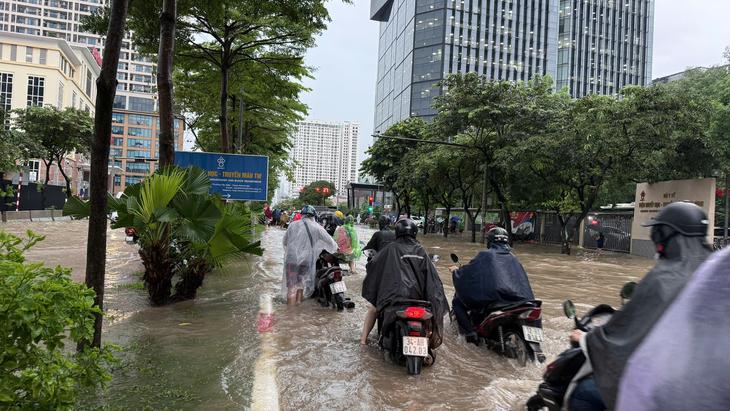 Từ đêm 9/8 Bắc Bộ nhiều nơi có mưa (Ảnh T. Long)