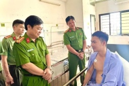 Cán bộ công an xã bị thương khi truy đuổi nhóm nghi trộm chó