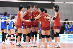 Kết quả bóng chuyền nữ Việt Nam - Thái Lan: Thanh Thúy nỗ lực (SEA V.Cup)