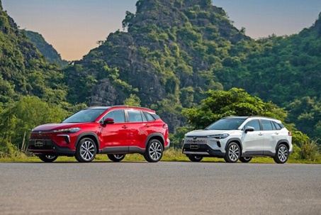 Nên chọn xe MPV 7 chỗ thực dụng hay SUV đa dụng 5 chỗ?