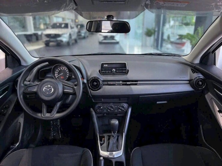 Đây là các dòng sedan bình dân được ưa chuộng hiện nay - 9