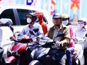 Nắng nóng gay gắt bao phủ miền Bắc, miền Trung, có nơi nhiệt cao đến 39 độ