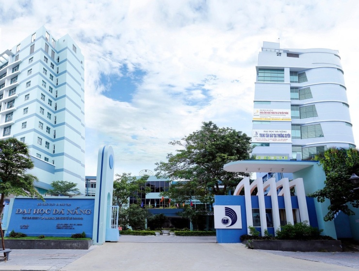 9 trường, viện và đơn vị đào tạo thuộc Đại học Đà Nẵng đồng loạt công bố điểm chuẩn năm 2026.