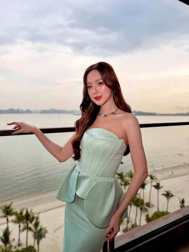 Ảnh sao 10/8: Con gái Cường Đôla đón sinh nhật 6 tuổi - 4