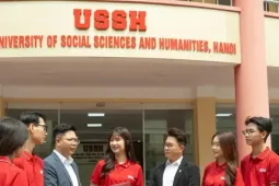 Vì sao điểm chuẩn Trường Đại học Khoa học Xã hội và Nhân văn, Đại học Quốc gia Hà Nội giảm 'sốc'?