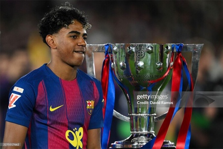 Barcelona muốn thoát cảnh "khôn nhà dại chợ" ở mùa giải mới, Yamal gánh cả hàng công?