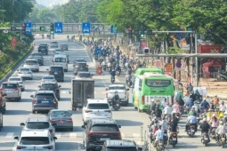 Những thay đổi mới về sử dụng biển số xe khi tham gia giao thông từ 15/8, lái xe nên chú ý