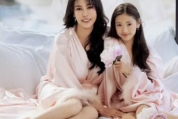 Con gái Hoa hậu Hà Kiều Anh thừa hưởng sắc vóc của mẹ