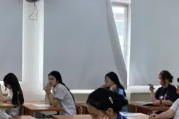 Bộ GD-ĐT bác bỏ thông tin lan truyền Lịch sử là môn học tự chọn