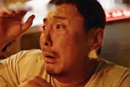 'Vua hài' gây choáng