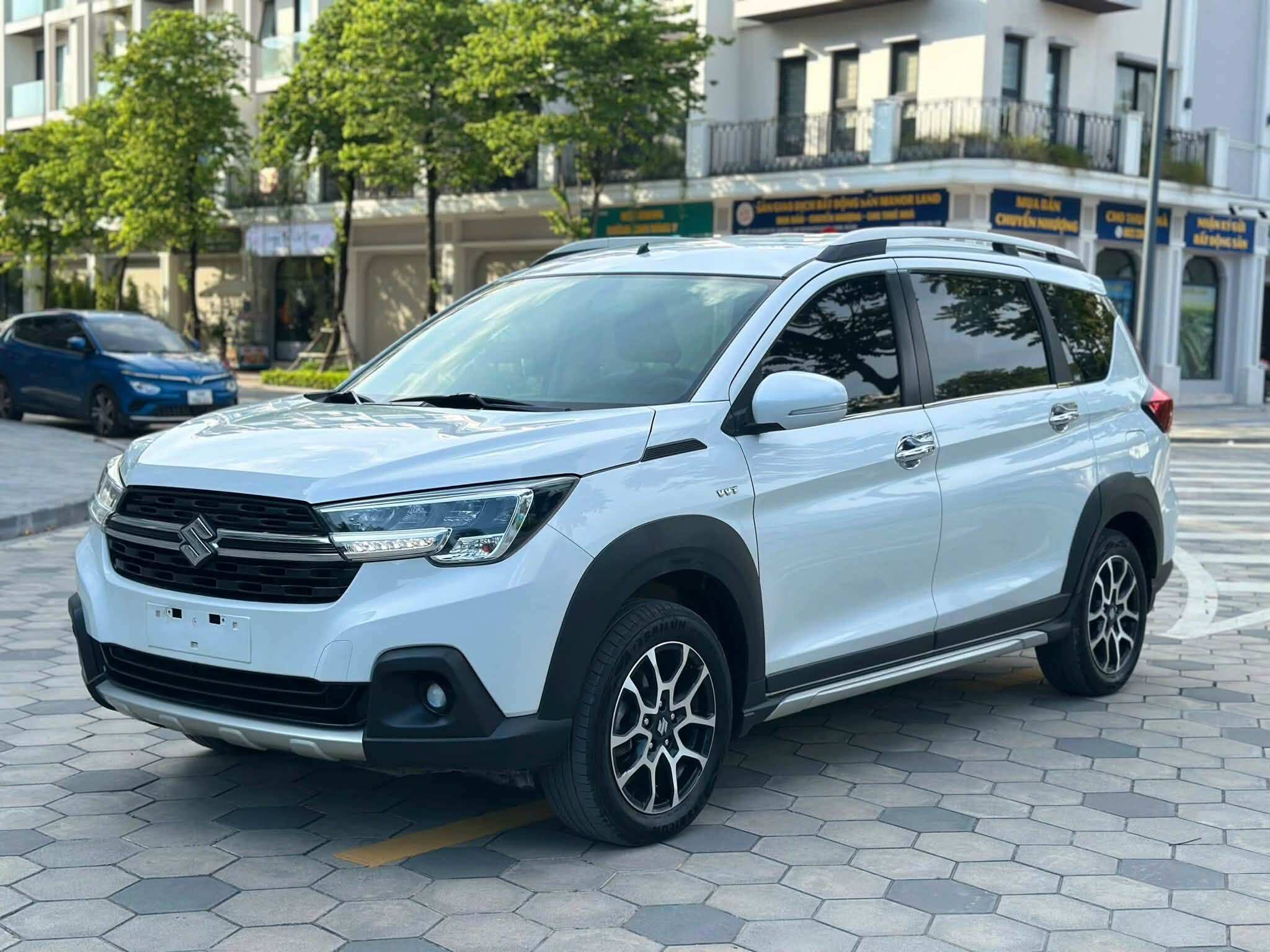 Suzuki XL7 đang phả hơi nóng vào phân khúc xe đa dụng 7 chỗ cỡ nhỏ tại Việt Nam.