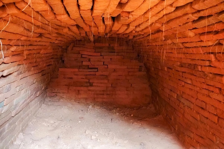 Mộ gạch cổ ở xã Kim Liên. Ảnh: Hùng Lê