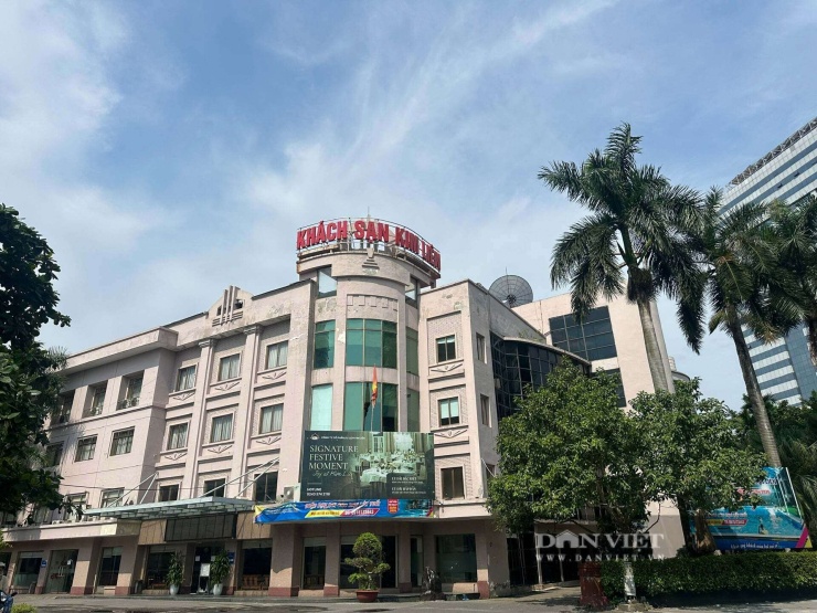 Đây được xem là một vị trí đắc địa, không chỉ sở hữu quỹ đất gần 3,5 ha mà còn nằm gần Vành đai 1, nút giao Lê Duẩn - hầm chui Kim Liên và trục Giải Phóng. Đây cũng là khu vực nằm trên trục giao thông Bắc - Nam của Hà Nội.