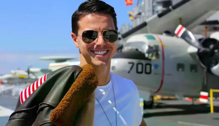 Khi còn trẻ, LeBlanc thường được nhận xét có gương mặt giống Tom Cruise. Ảnh: Instagram LeBlanc