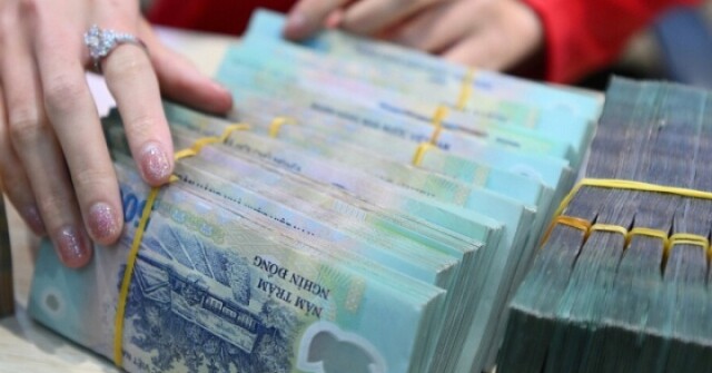 Các ngân hàng tung gói vay giảm lãi suất 0,5-2%