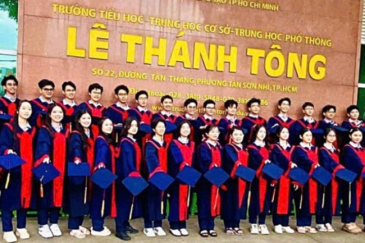 Lớp học đặc biệt ở TPHCM: 43/43 học sinh đỗ đại học các ngành sức khỏe
