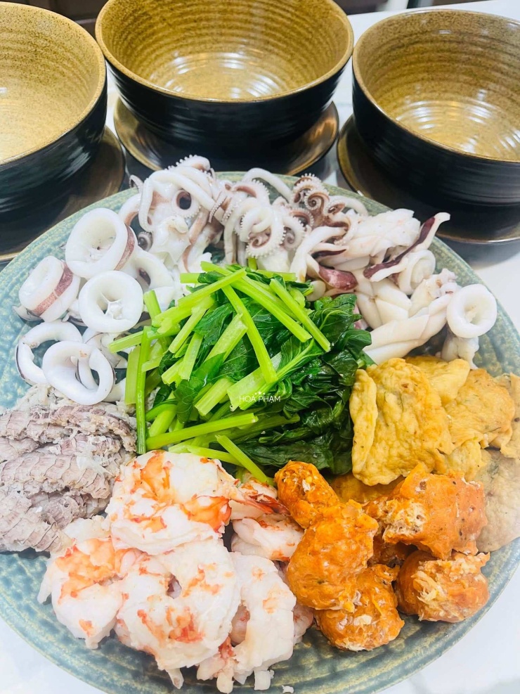 Để nấu bún hải sản đậm đà, thơm ngọt tự nhiên đừng bỏ qua công thức này, món ăn thơm phức, ngọt lành - 2