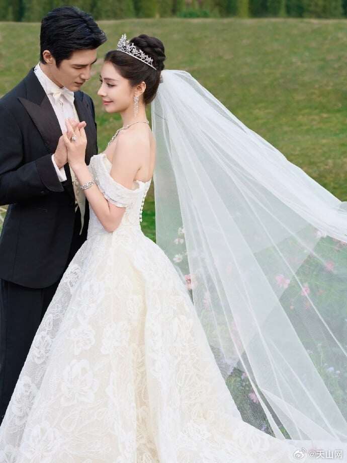Vợ chồng Khương Triều - Mạch Địch Na