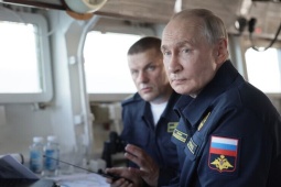 Tổng thống Nga Putin lần đầu đến quần đảo Kuril, Nhật Bản lên tiếng