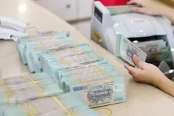 Mở 'room tín dụng' cho 35 dự án, ngân hàng lấy tiền đâu cho vay?